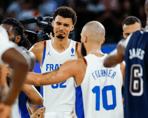 victor-wembanyama-france-lamenting-loosing.webp