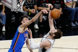 game-4-wcf-like-chet-block