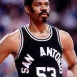 Artist Gilmore – The Spurs Center of ‘PEACE’