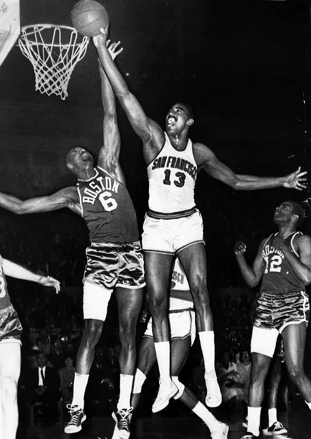 bill-russell-shot-a