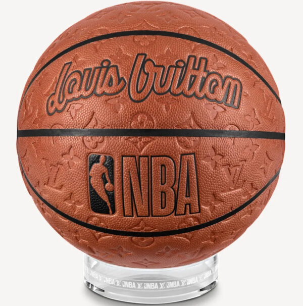 NBA_Louis Vuitton-bronze-basketb-org NBA Louis Vuitton Bronze Basketball